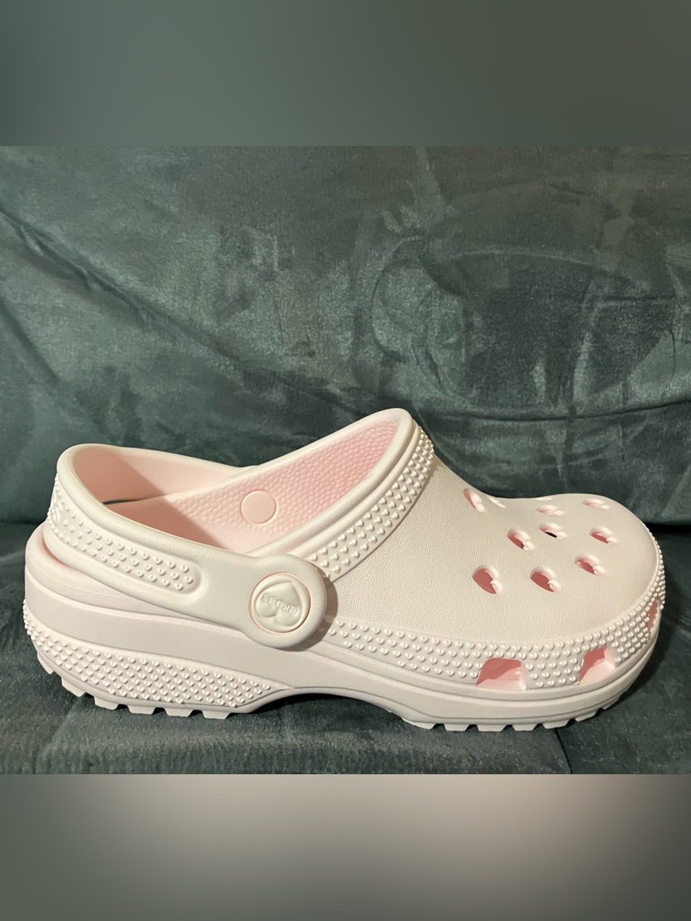 Crocs Classic Hearts Cut Out Clog Kids Bubble Ice Pink Slip On J1 Youth 1